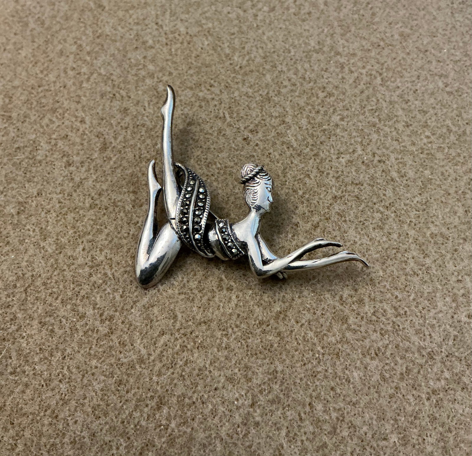 925 Silver Ballerina Dancer Brooch: 2.5 in