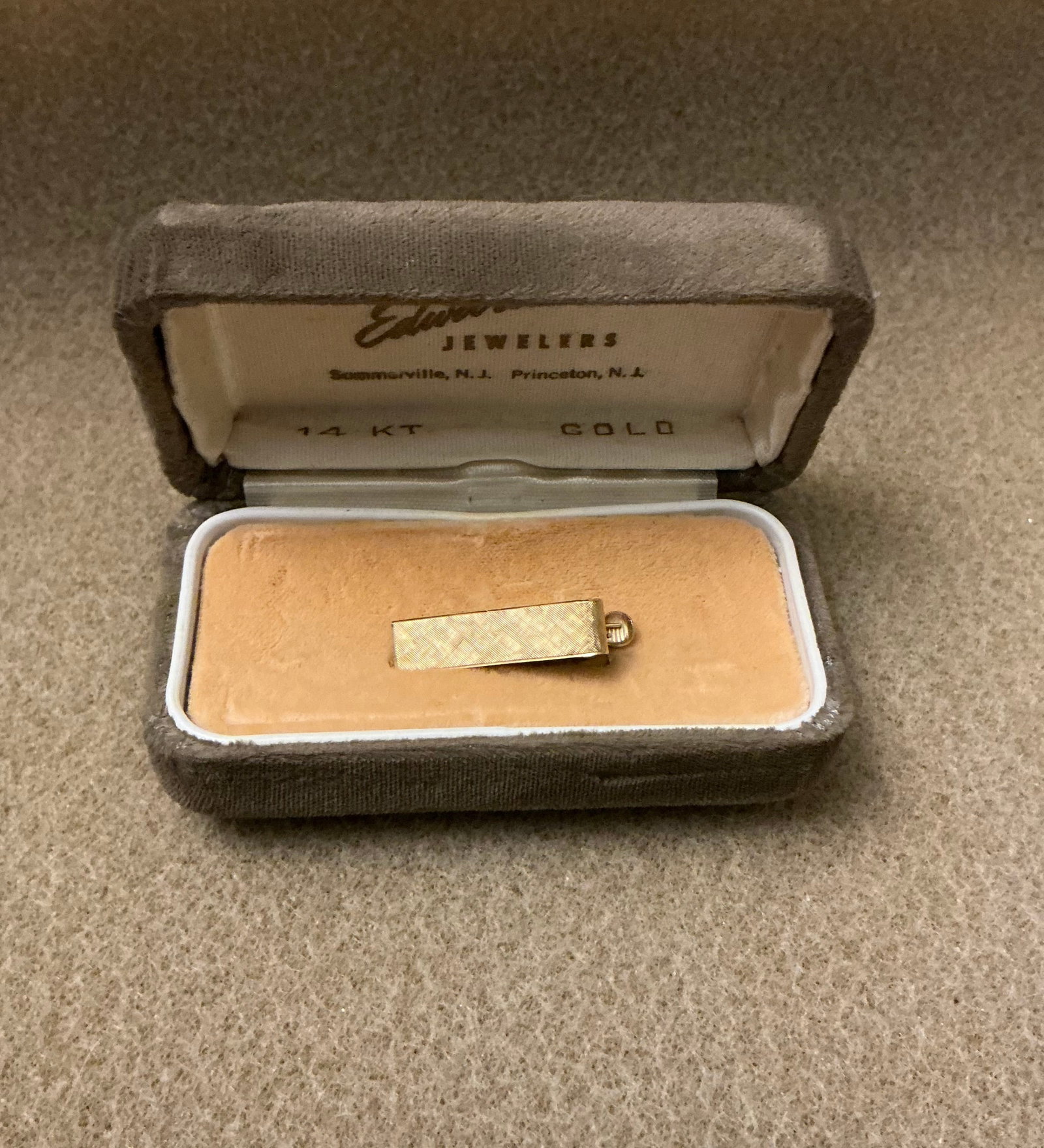 Marked 14K Gold Tie Clip: Marked 14K