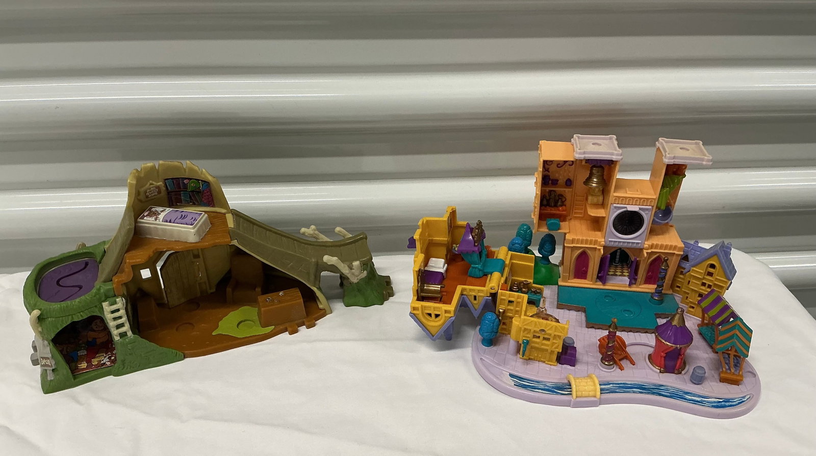 Vintage Bluebird Toys Disney Polly Pocket & Hasbro Shrek Playsets (1 of 7)