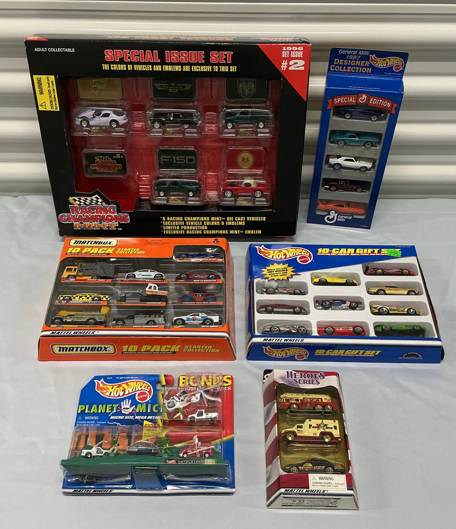 Hot Wheels Matchbox Racing Champions Sets (1 of 6)