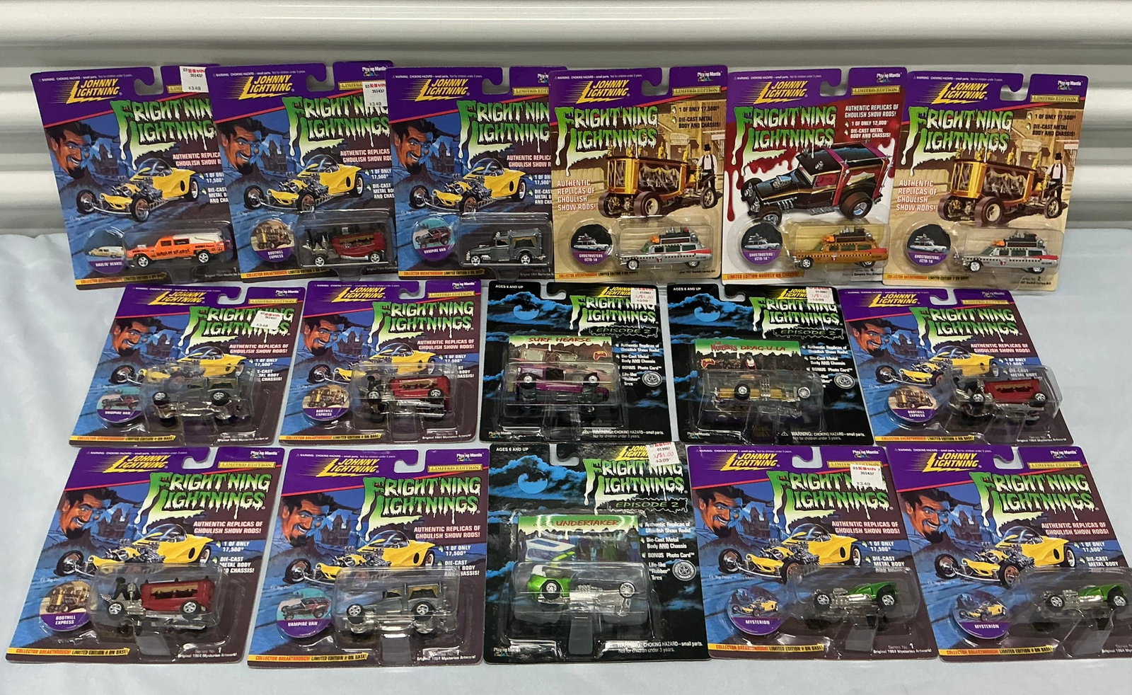 1990s Johnny Lightning Frightning Lightnings Ghostbusters Ecto-1 (1 of 5)