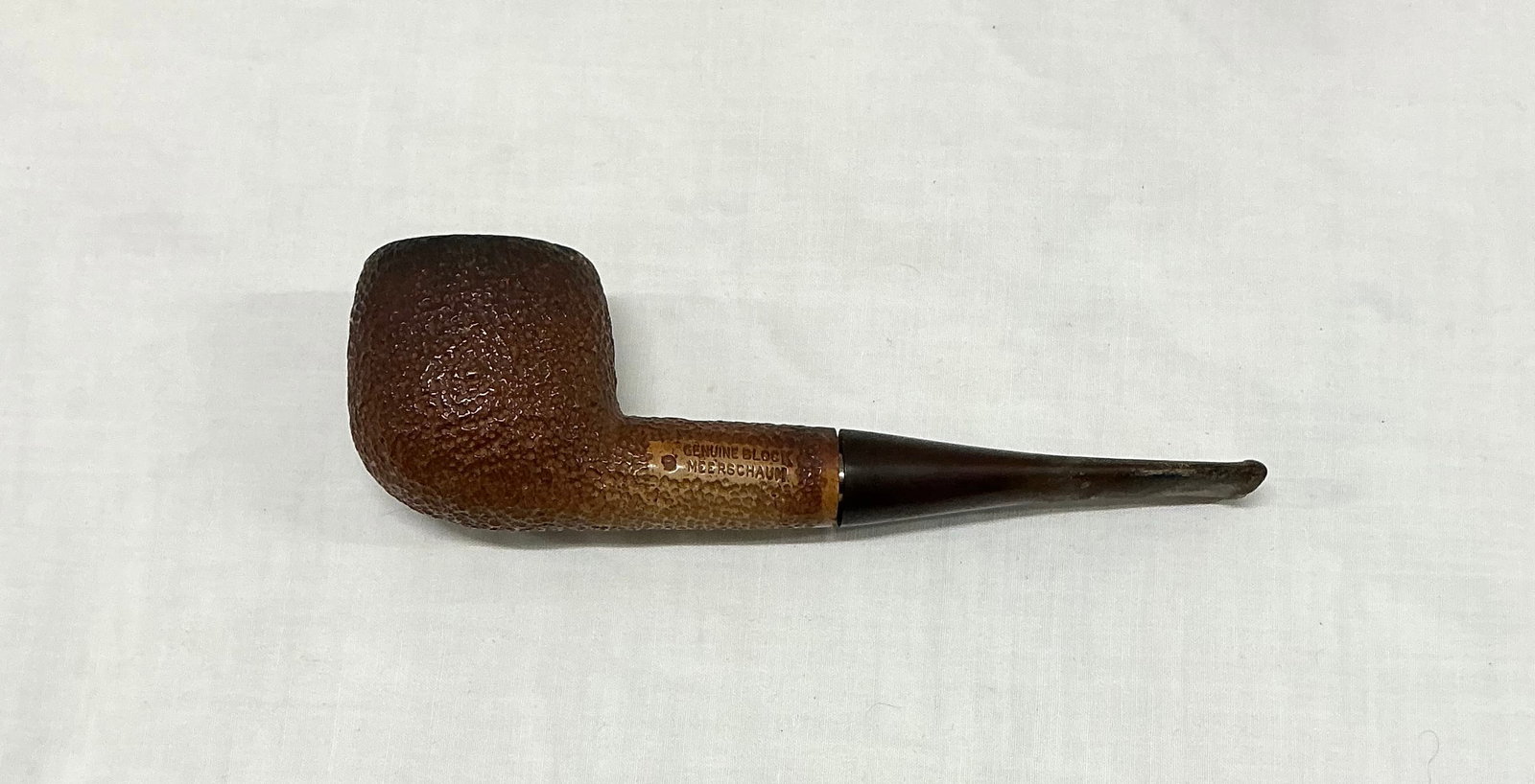 Vintage Meerschaum Pipe: 5.75 in