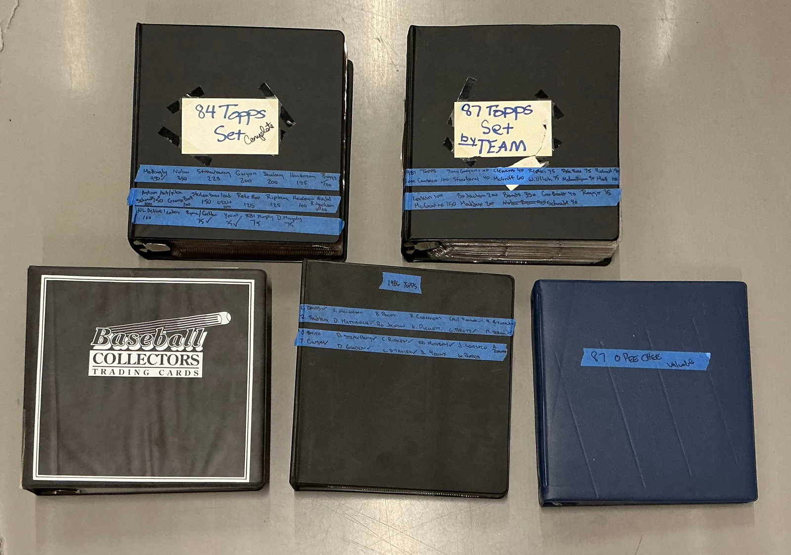 Unsearched Binders Full Of Vintage Baseball Cards (1 of 3)