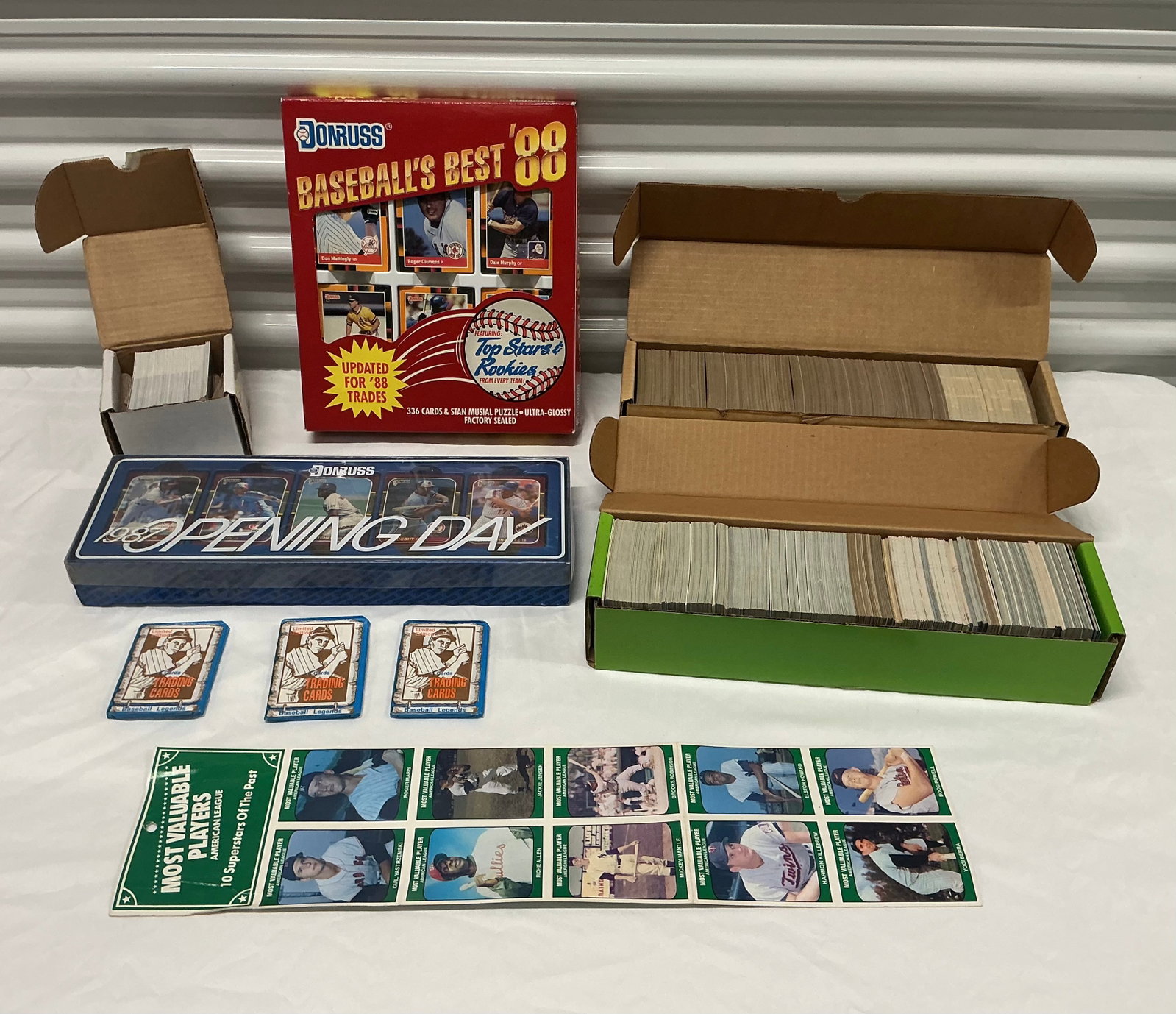 Lot Of Unsearched Vintage Baseball Cards: Unsearched Boxes Sample shown