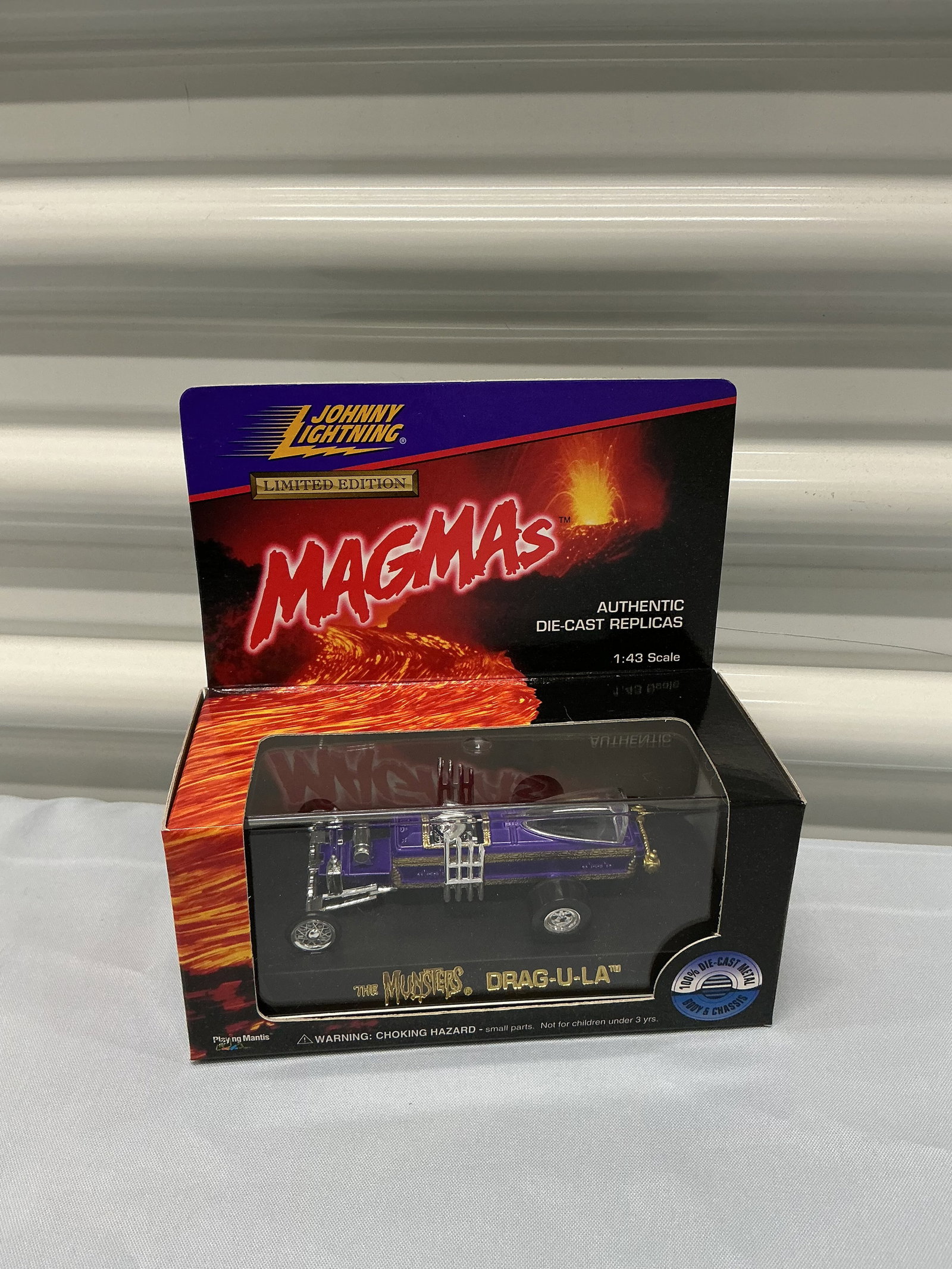 1990s Johnny Lightning Magmas The Munsters Drag-U-La (1 of 5)