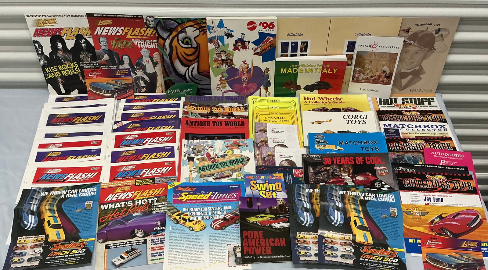 Vintage Toy Catalogues & Ephemera (1 of 5)