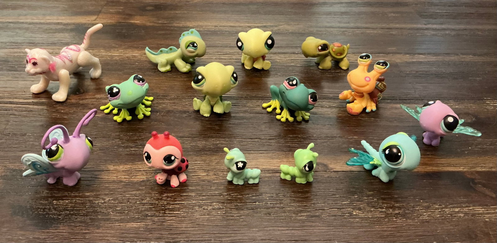 Lot Of 14 Littlest Pet Shop: Lot Of 14