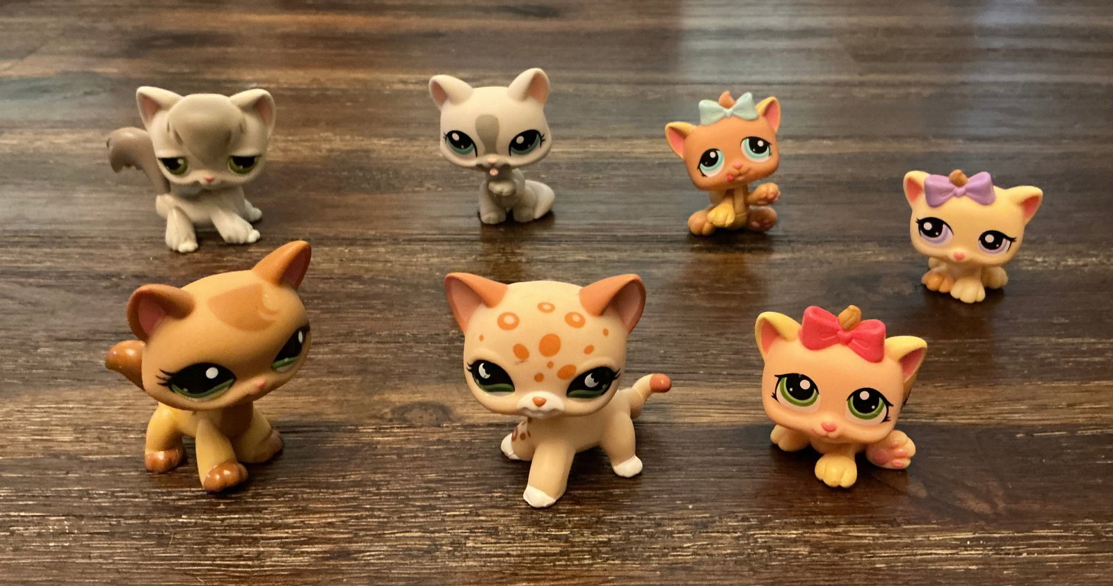 Lot Of Littlest Pet Shop Cats: Lot Of 7