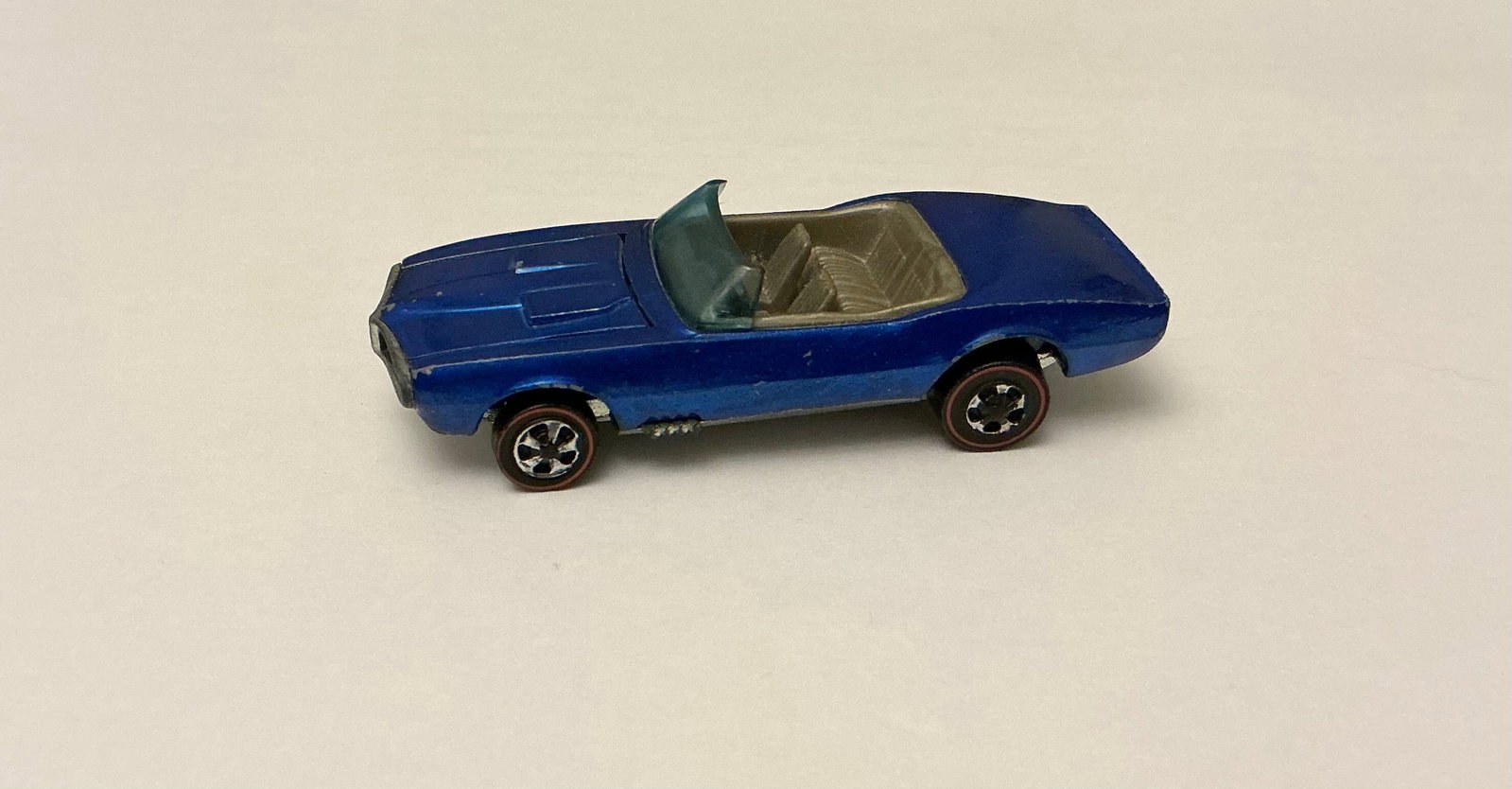 1960s Hot Wheels Redline Custom Firebird Sweet 16 Spectraflame Blue: Original Sweet 16