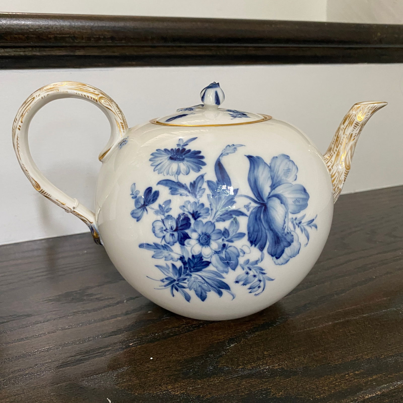 Meissen Tea Pot - 2