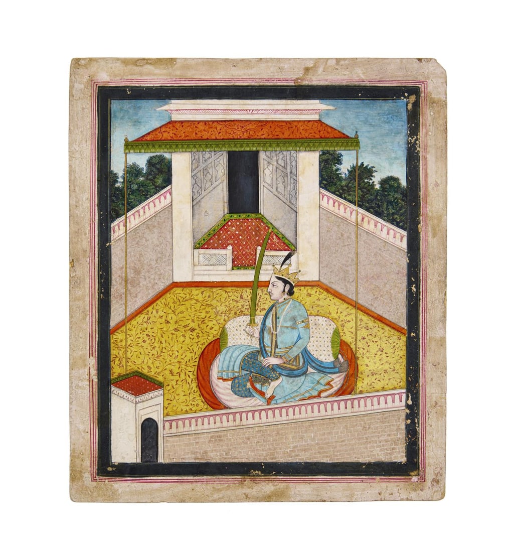 A SEATED KANGRA PRINCE WEARING BLUE ROBE IN A PALACE COURTYARD, KANGRA, 1820