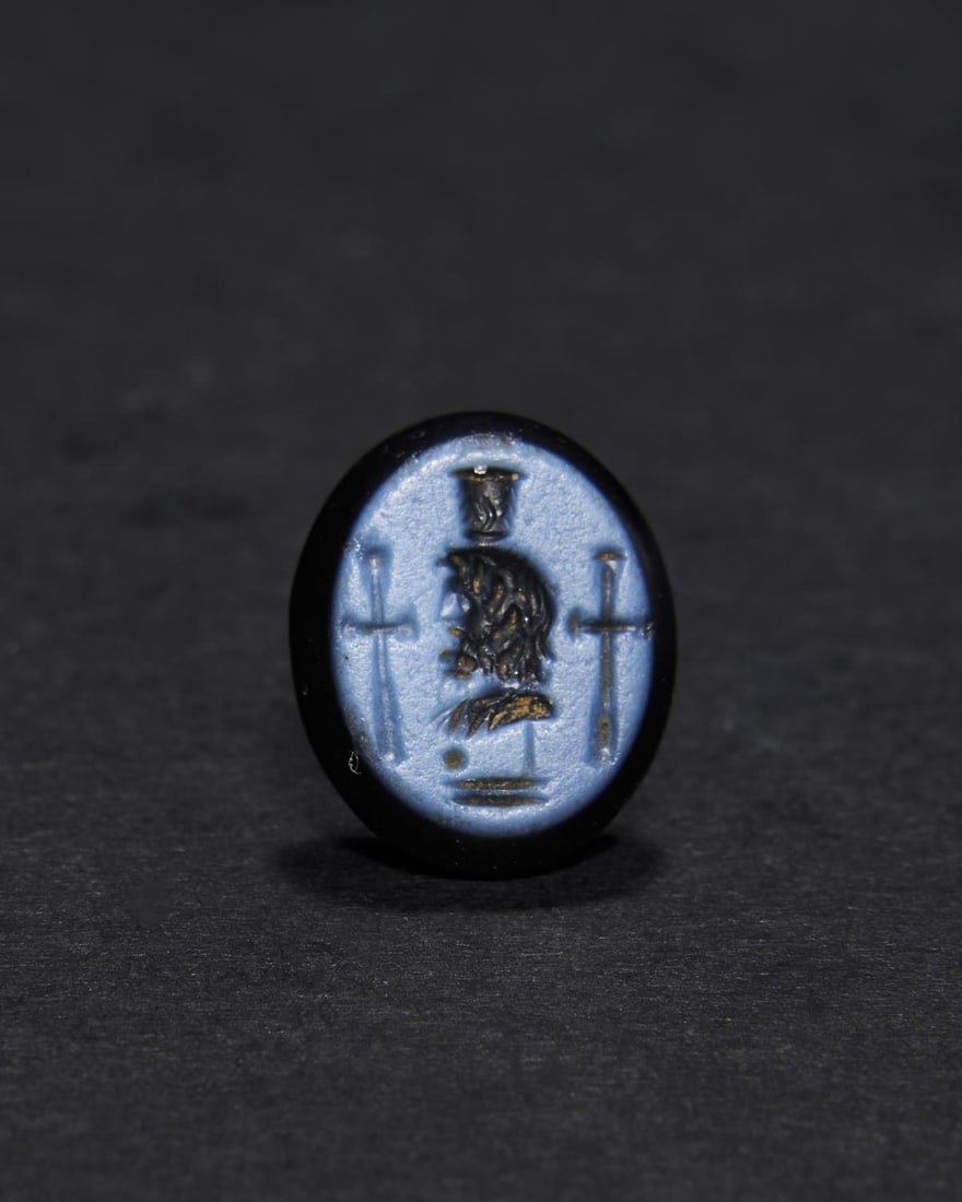 A GREEK AGATE INTAGLIO DEPICTING ZEUS (1 of 1)