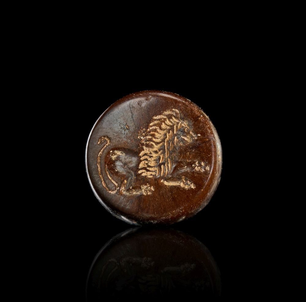 GRECO-PERSIAN STONE CONICAL STAMP SEAL WITH A LION, CIRCA LATE 6TH CENTURY B.C. (1 of 5)