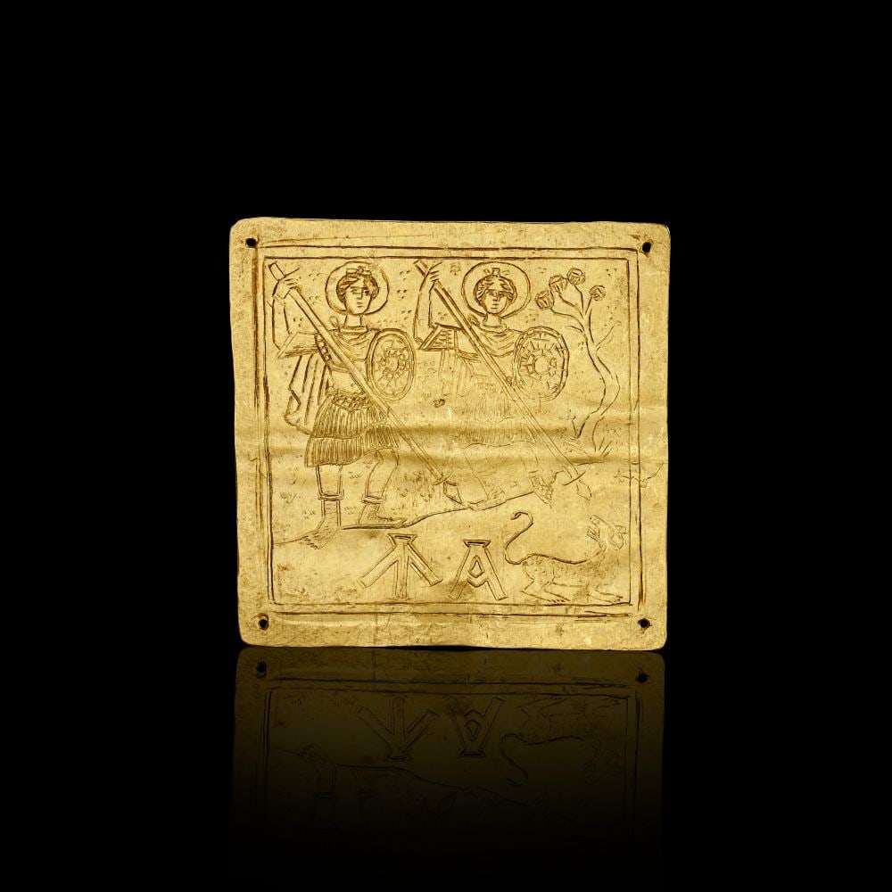 A BYZANTINE GOLD ICON DEPICTING TWO CRUSADERS, CIRCA 7TH CENTURY A.D. (1 of 2)