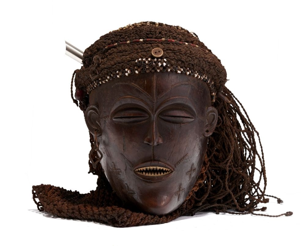 AN UNUSUAL OVIMBUNDU MASK, ANGOLA (1 of 4)
