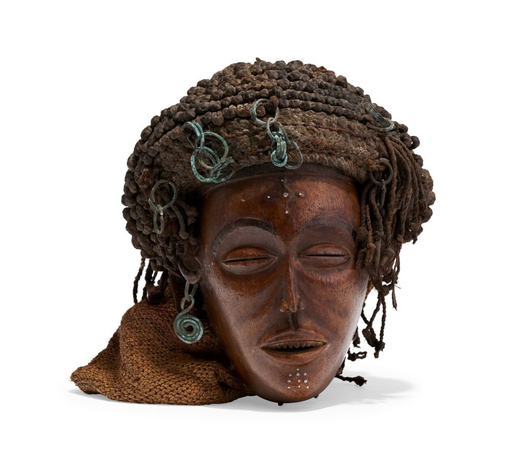 A LUNDA MASK, ANGOLA (1 of 4)