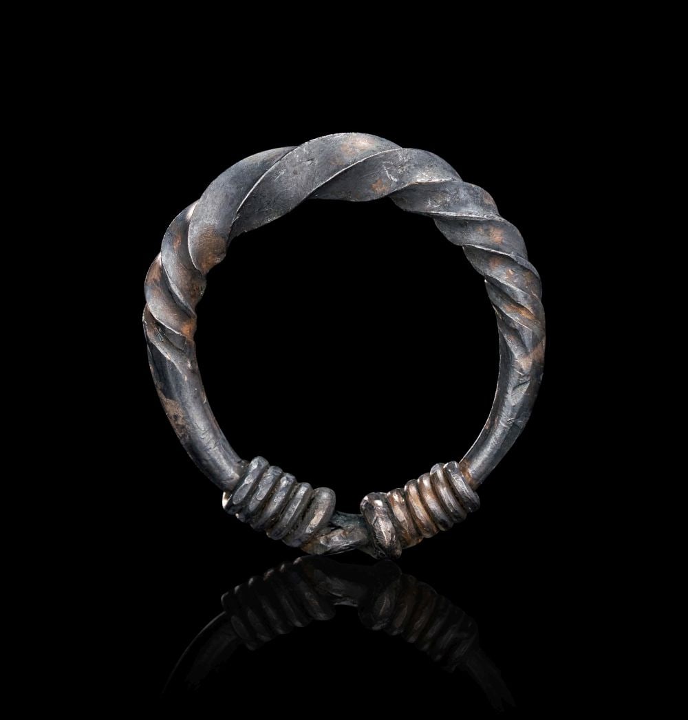 A VIKING SILVER RING, CIRCA 9TH-10TH CENTURY A.D. (1 of 2)
