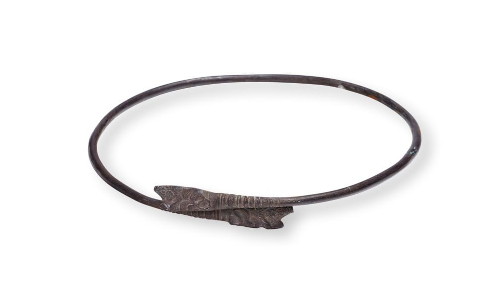 A VIKING SILVER CHOKER NECKLACE, CIRCA 9TH-10TH CENTURY A.D. (1 of 3)