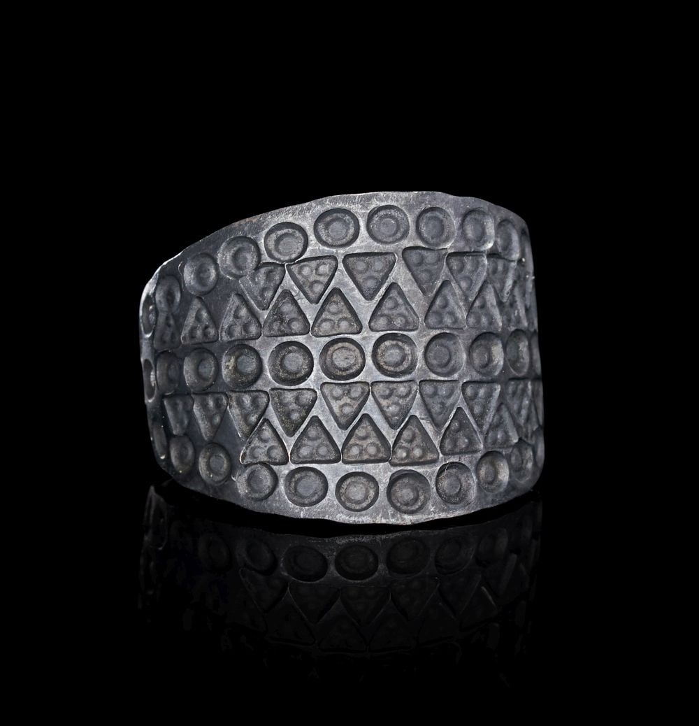 A VIKING SILVER RING, CIRCA 9TH-10TH CENTURY A.D. (1 of 3)