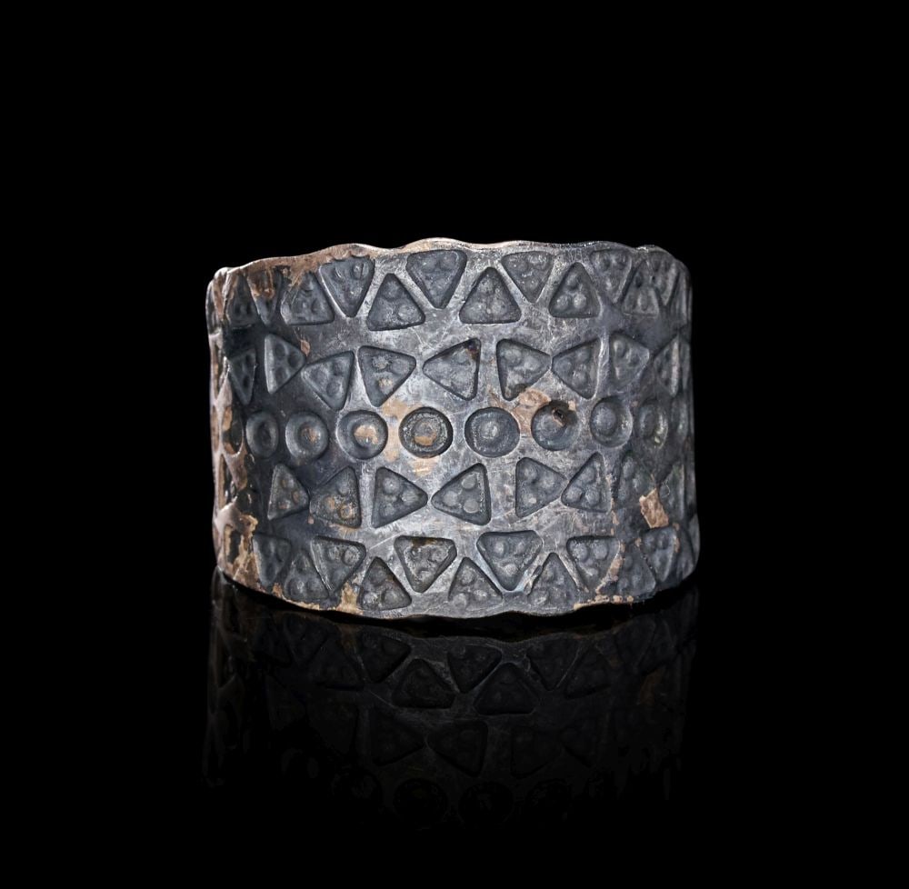 A VIKING SILVER RING, CIRCA 9TH-10TH CENTURY A.D. (1 of 3)