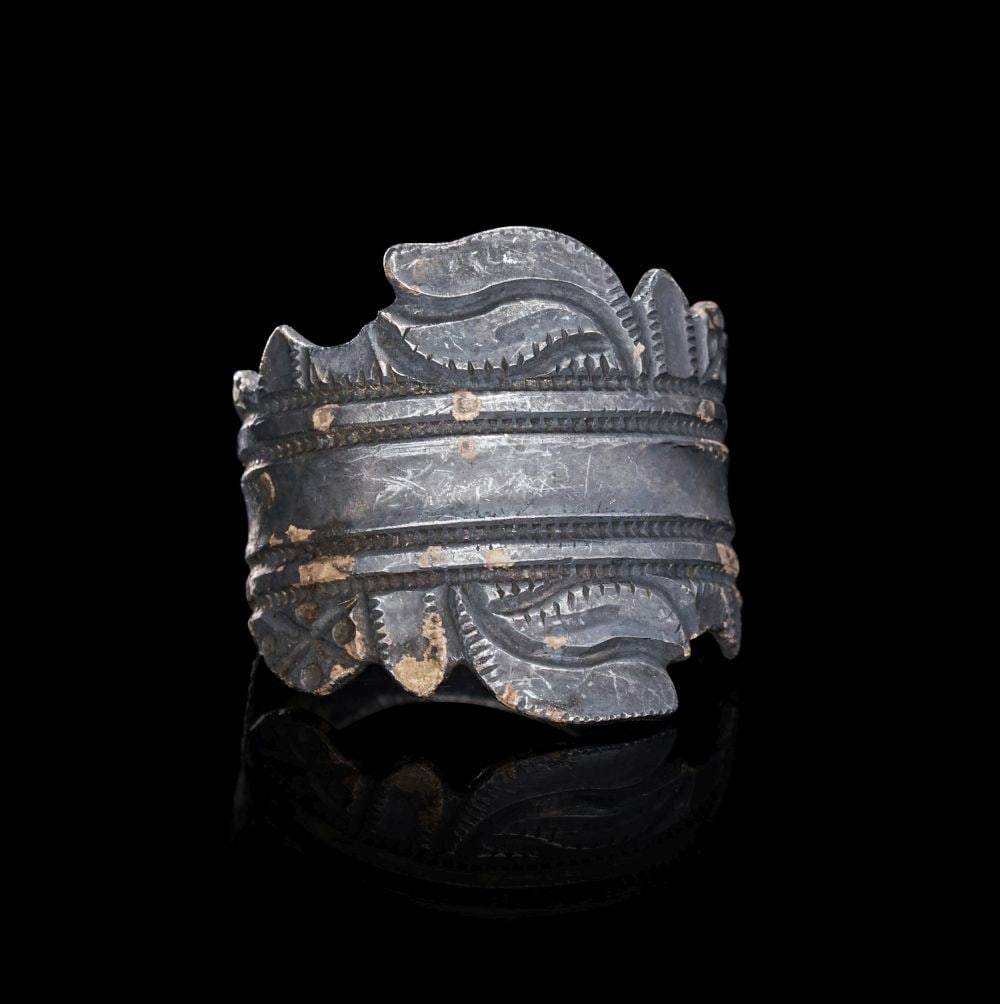 A VIKING SILVER RING, CIRCA 9TH-10TH CENTURY A.D. (1 of 3)