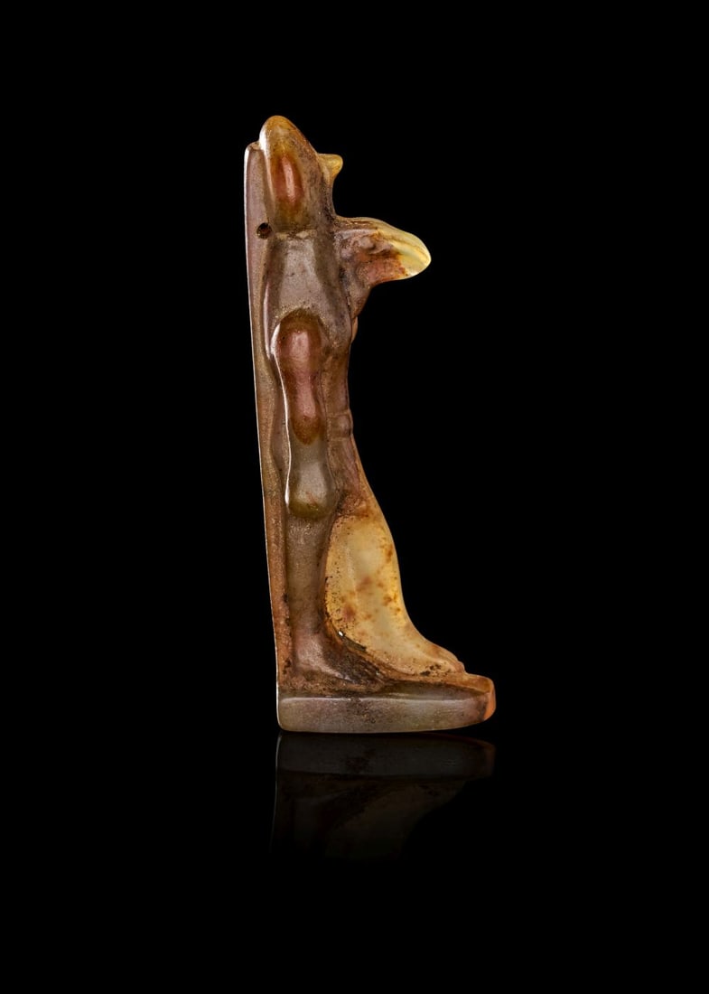 AN EGYPTIAN AGATE HORUS LATE PERIOD, DYNASTY XXVI-XXX, 664-343 B.C. (1 of 3)