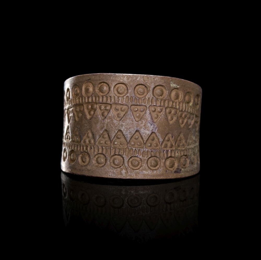 A VIKING SILVER RING, CIRCA 9TH-10TH CENTURY A.D. (1 of 3)