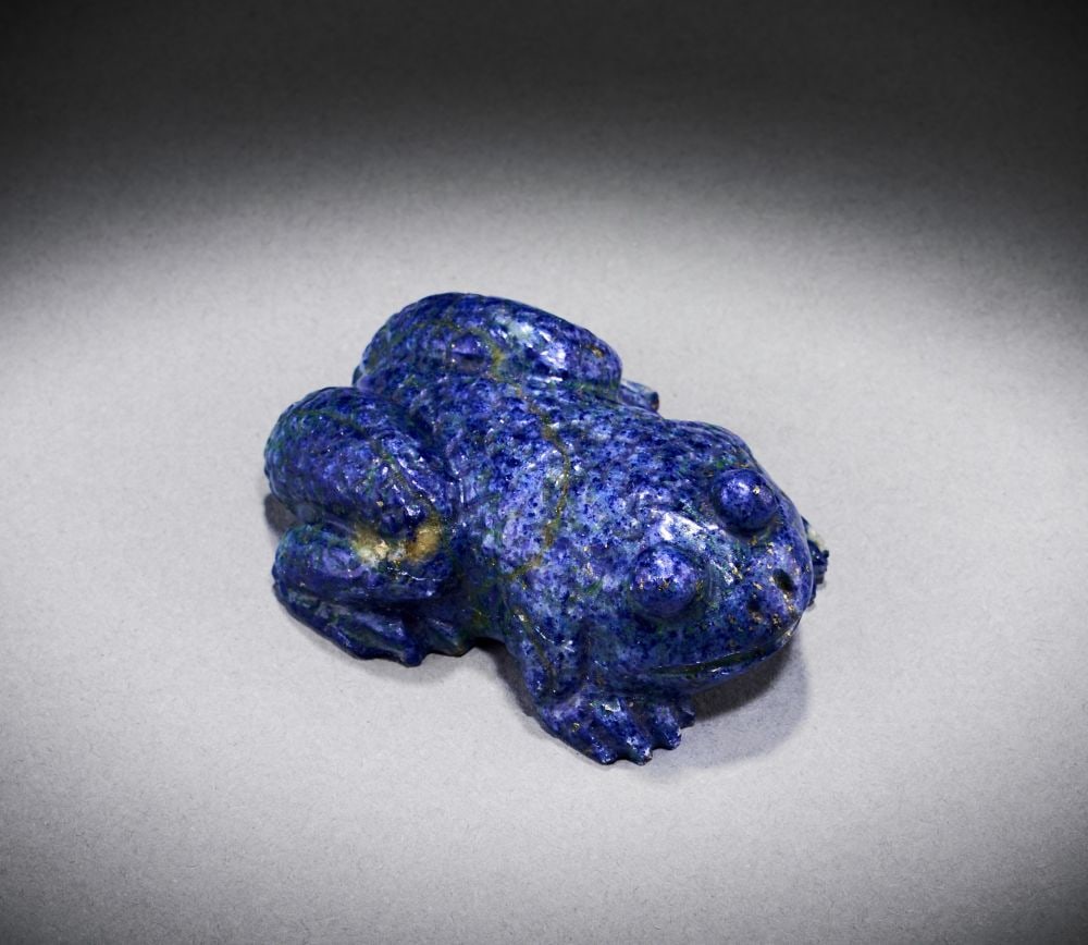 A NEO-BABYLONIAN LAPIS LAZULI FROG AMULET CIRCA 8TH-7TH CENTURY B.C. (1 of 3)