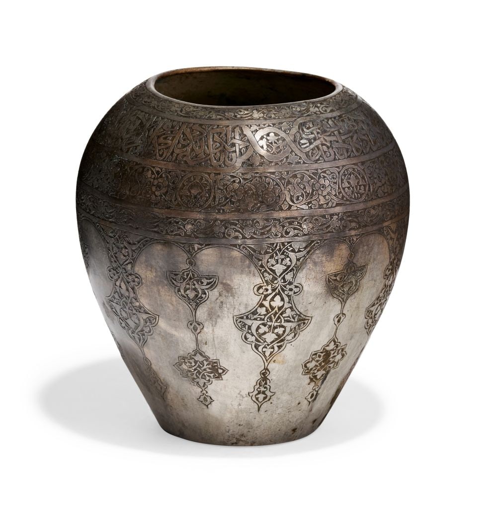 A CALLIGRAPHIC INSCRIBED JAR, 19TH CENTURY, QAJAR, PERSIA (1 of 5)