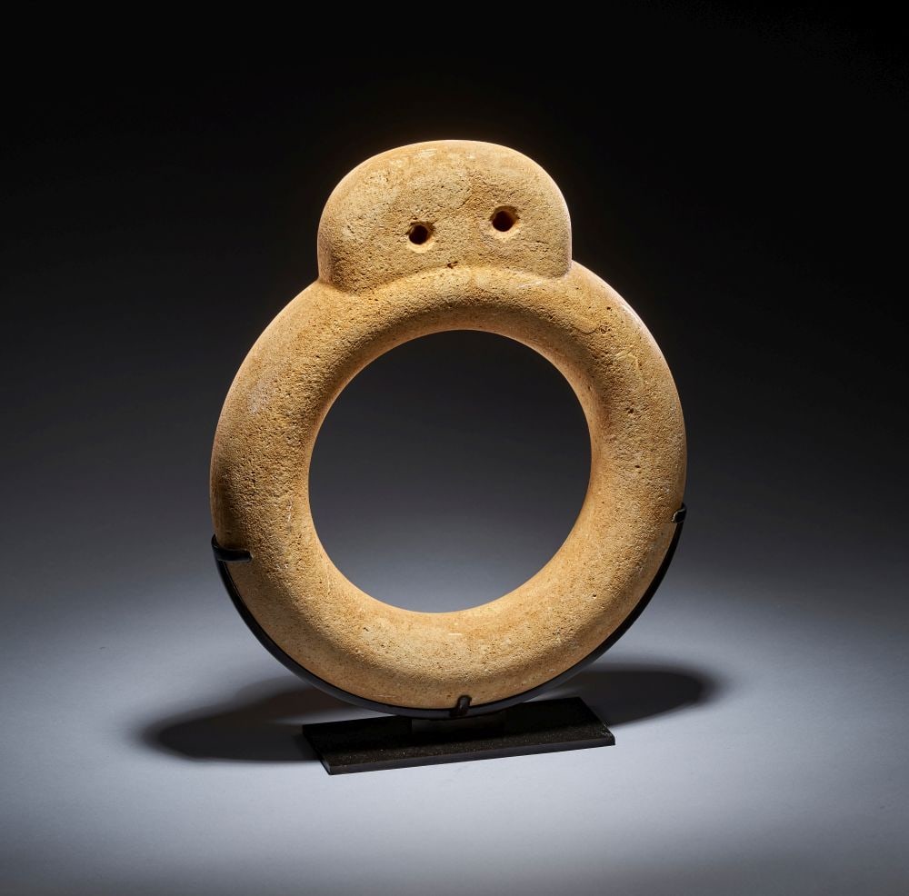A RARE ANATOLIAN MARBLE ANNULAR IDOL, NEAR EASTERN, CIRCA 5TH-4TH MILLENNIUM B.C. (1 of 4)