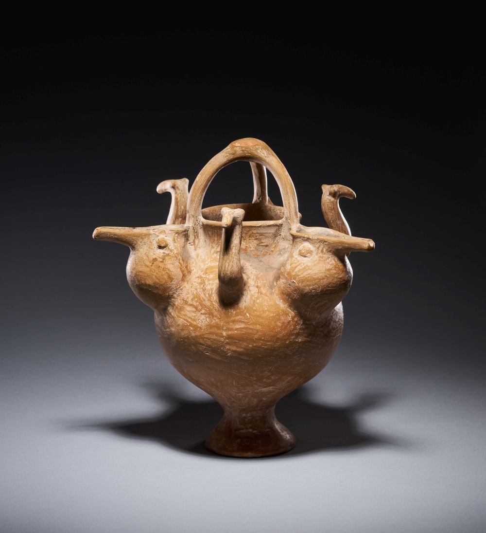 AN AMLASH POTTERY VESSEL, WITH THREE SPOUT TERMINALS, IRAN, CIRCA EARLY 1ST MILLENNIUM B.C. (1 of 6)