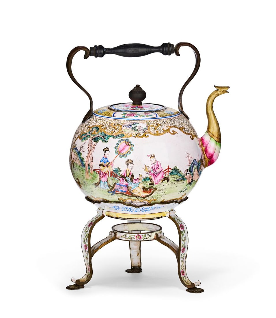 A CHINESE ENAMEL TEA KETTLE & STAND, QIANLONG (1736-1795) (1 of 9)