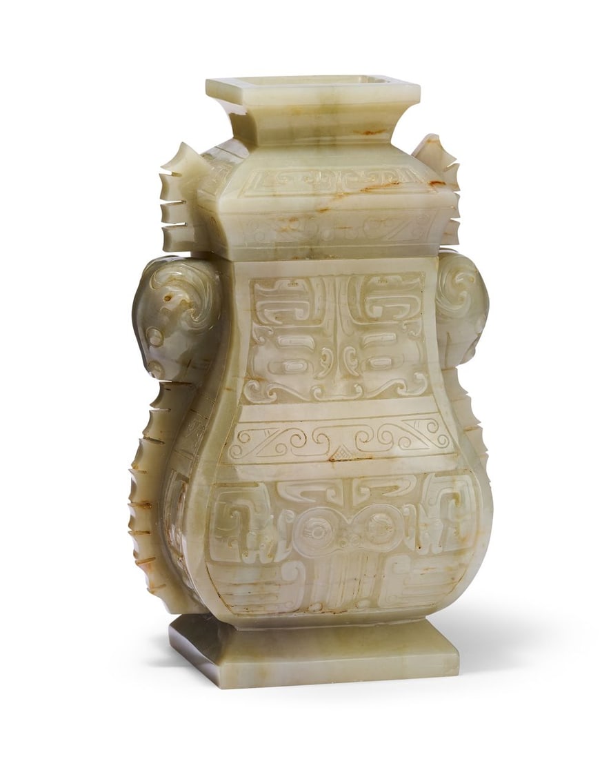 A CHINESE JADE ARCHAISTIC STYLE LIDDED VASE, QING DYNASTY (1644-1911) (1 of 9)