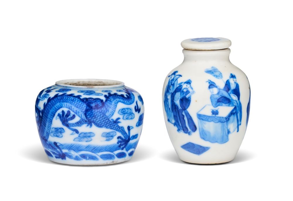 TWO CHINESE BLUE & WHITE SMALL POTS, KANGXI PERIOD (1662-1722): TWO CHINESE BLUE & WHITE SMALL POTS, KANGXI PERIOD (1662-1722) Comprising two small Chinese blue and white porcelain pots, each of compact scale and rounded form, finely potted wit