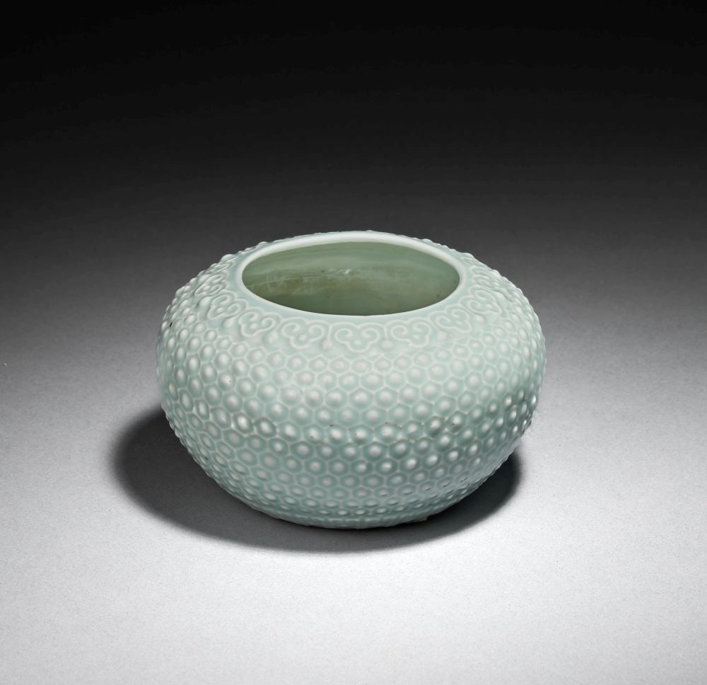 A CHINESE CELADON GLAZED BRUSH WASHER, YONGLE MARK, QING DYNASTY (1644–1911) (1 of 5)