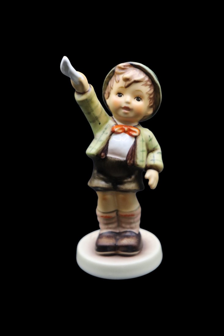 Goebel Hummel Porcelain “Come Back Soon” #545 Figurine First Issue - TMK7: Adorable Goebel Hummel figurine in the Come Back Soon #545 pattern. It features a young boy waving his handkerchief and saying see you soon. This piece is in excellent vintage condition with no notice