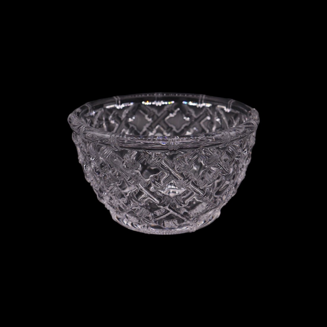 Tiffany & Co. “Bamboo” 9” Round Bowl: Lovely Tiffany & Co. round bowl in the Bamboo pattern which was first released in 1996. This piece is in excellent vintage condition and does not have any chips, scratches or cracks. A perfect little 