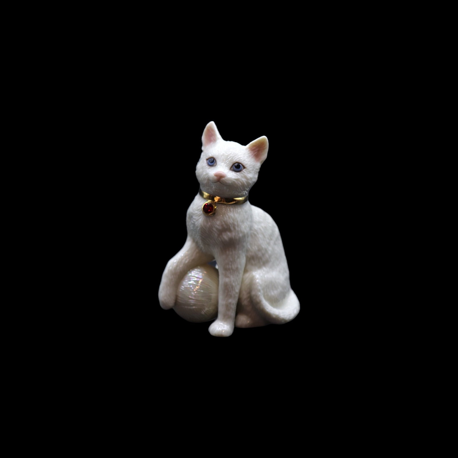 Lenox Porcelain “Birthday Kitties - January” Cat with Ball (1 of 5)