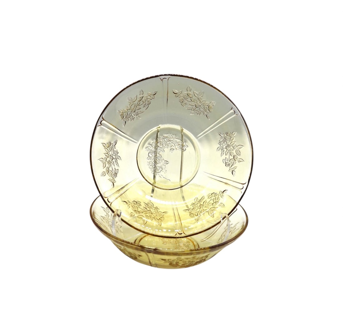 (2) Federal Glass “Sharon Amber” Large Fruit Bowls (1 of 2)