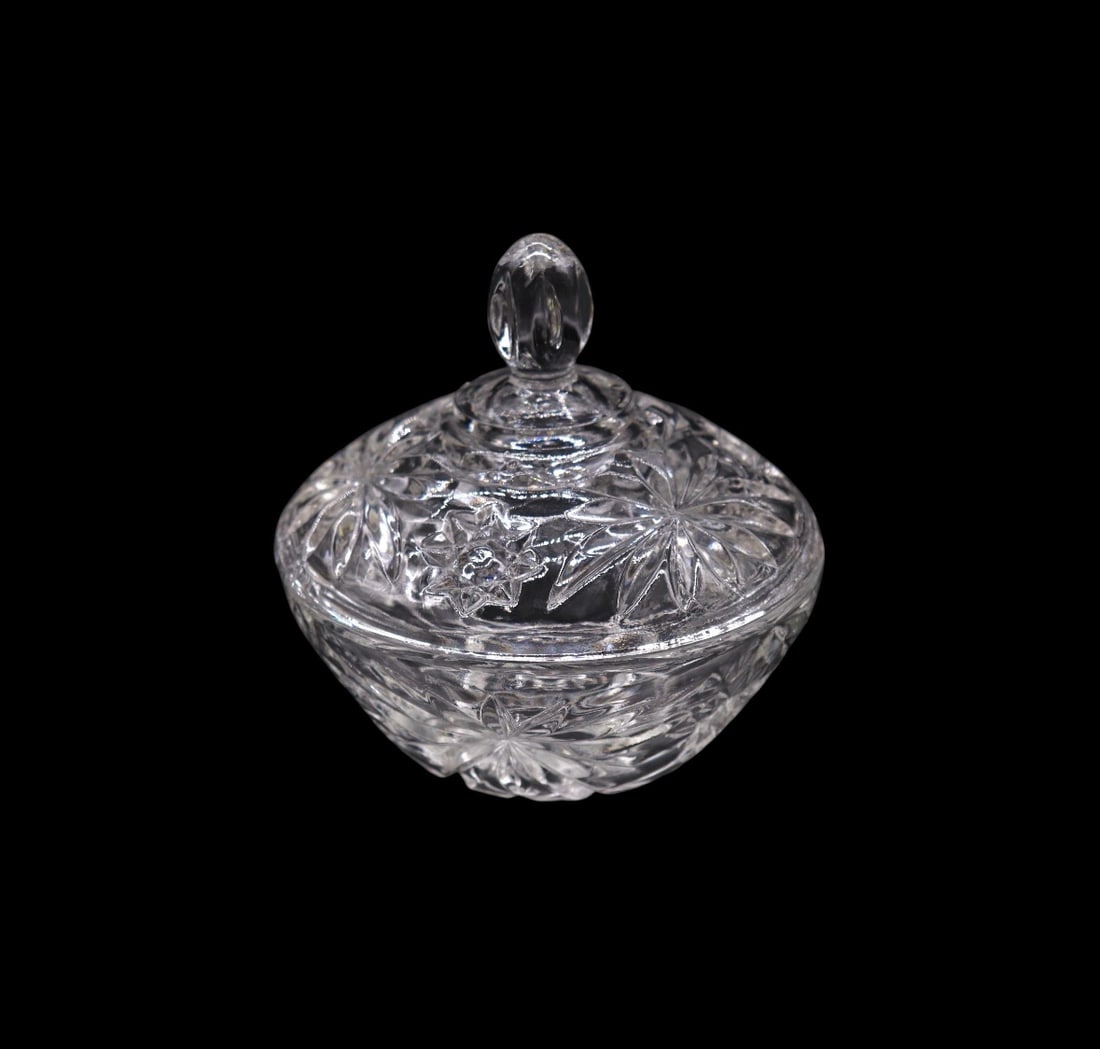 Anchor Hocking “Prescut Clear” Candy Dish & Lid (1 of 2)