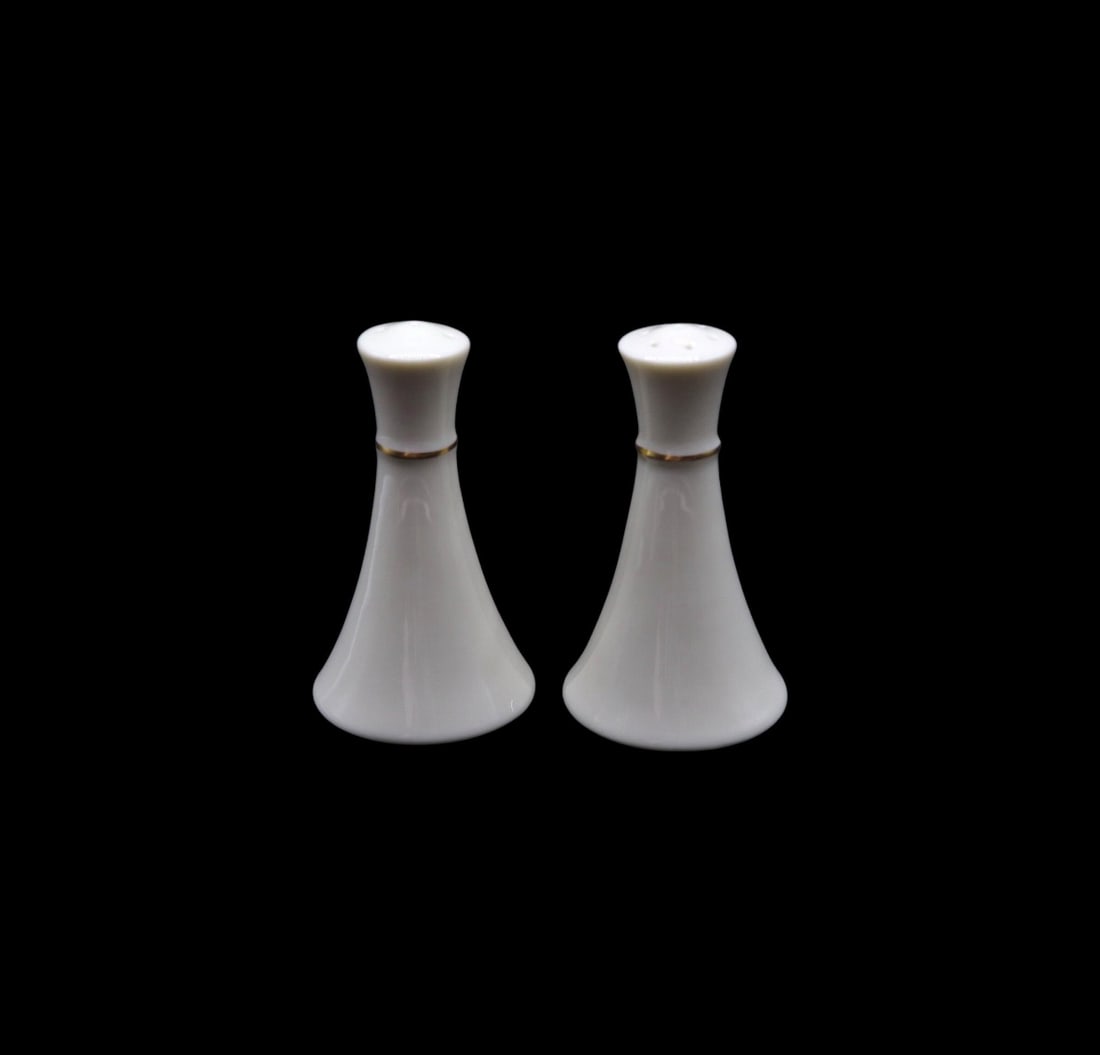 Lenox Porcelain Baronet Collection Gold Salt & Pepper Set (1 of 2)