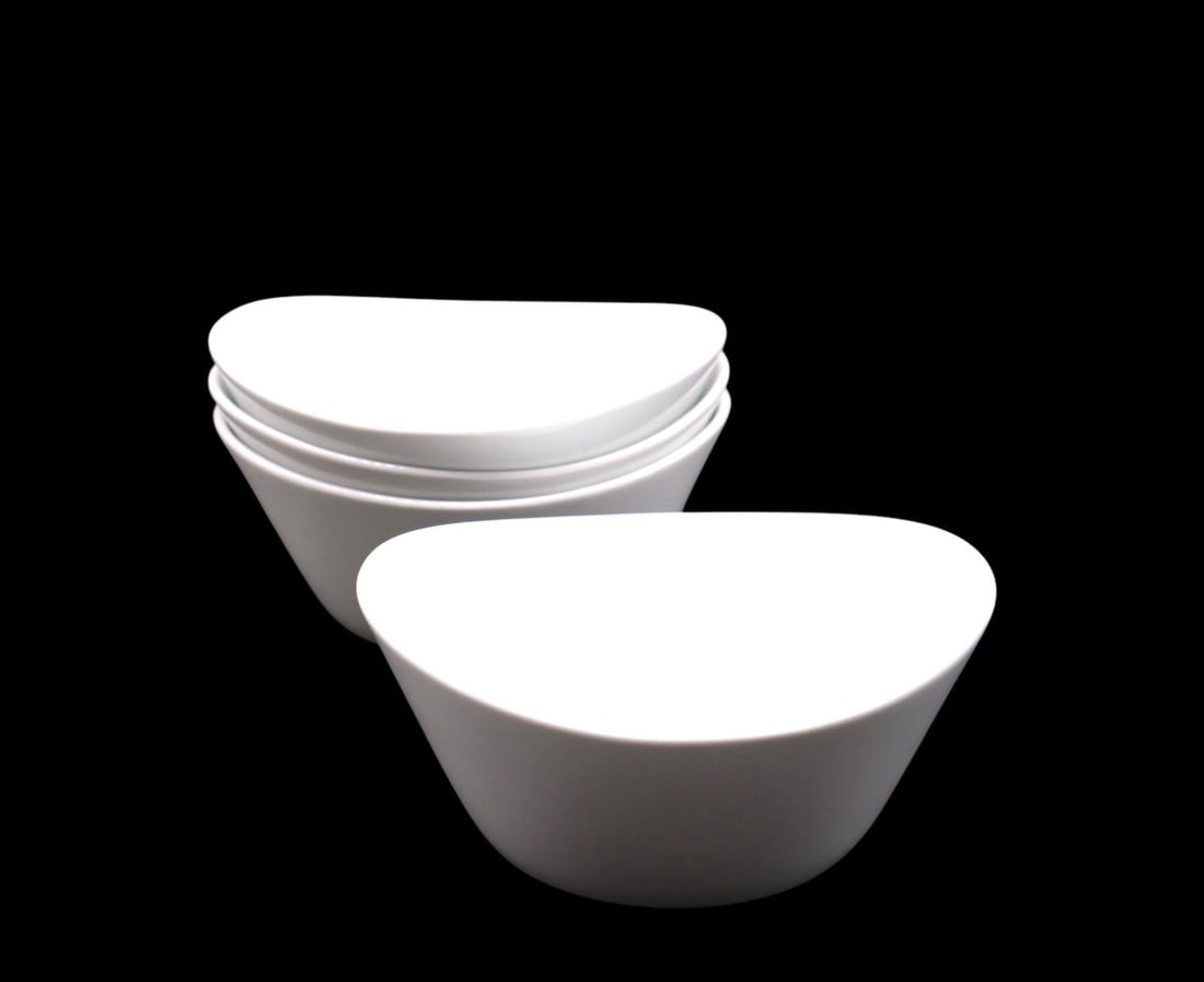 (4) Overandback What a Dish! White Porcelain Serving Bowls: Set of 4 Overandback What a Dish! White Porcelain Serving Bowls each measuring 4 inches tall by 8 inches wide. These sleek and modern bowls are perfect for serving side dishes, salads, or desserts. Cr