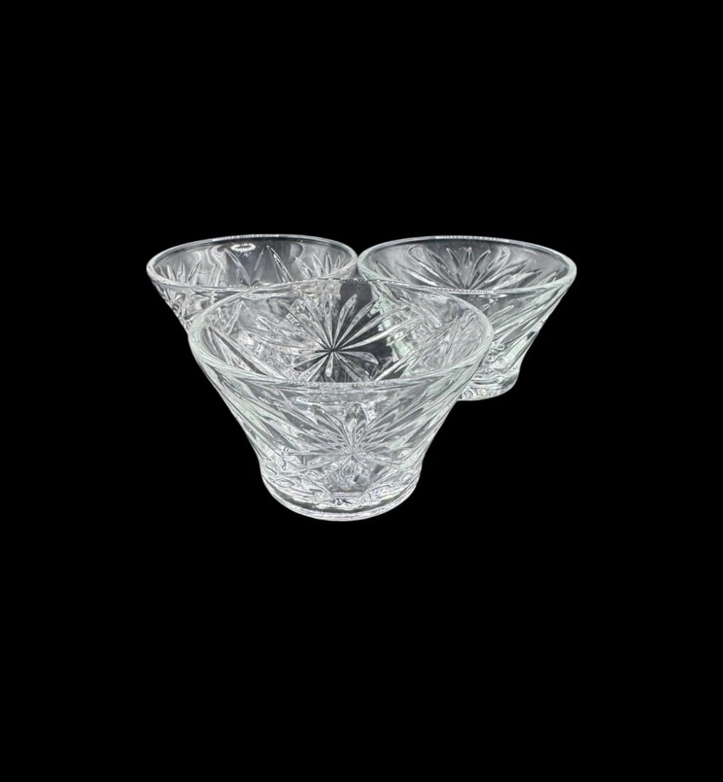 Vintage Anchor Hocking Prescut Clear Custard Cups - Set Of 3 (1 of 3)