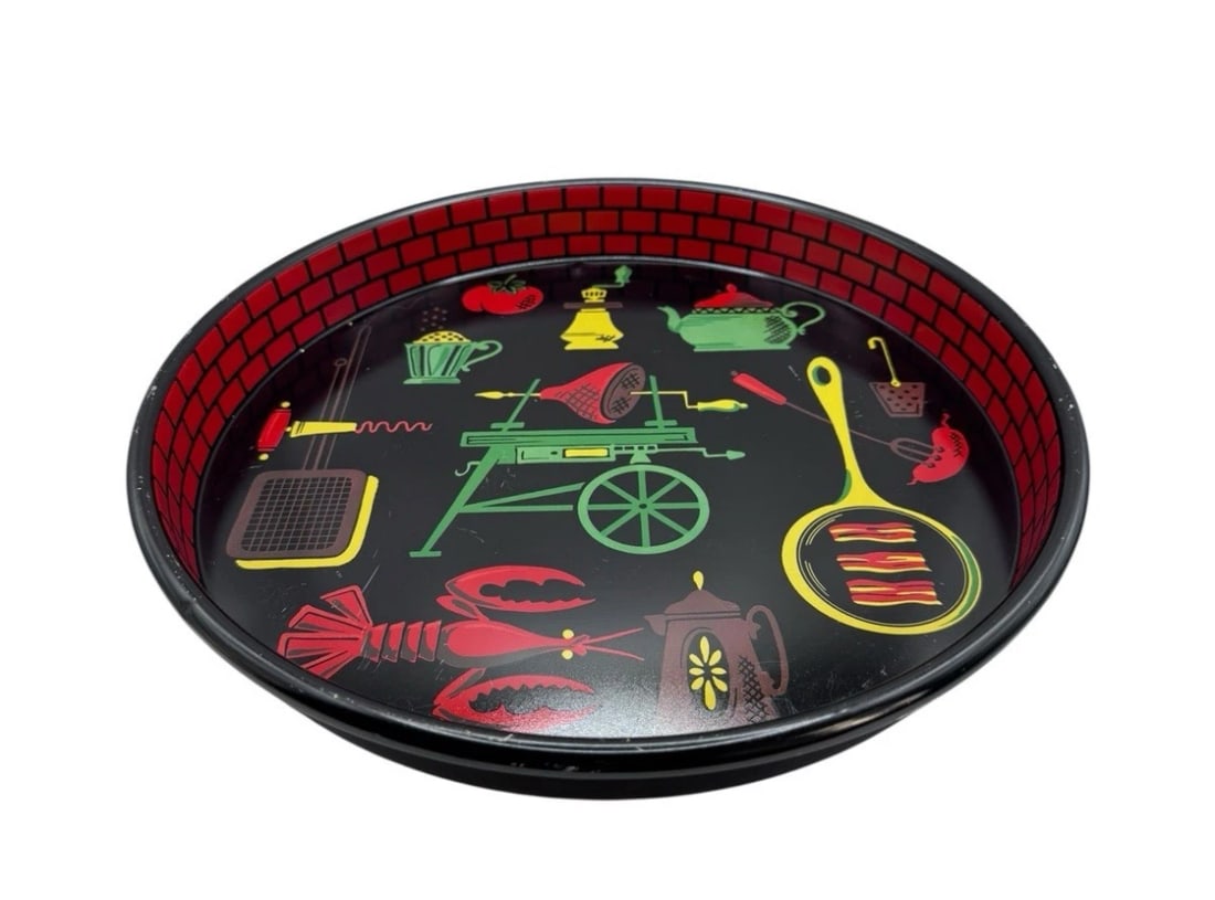 Vintage Kitsch Round Metal Serving Tray Retro Kitchen Cooking BBQ 13" x 1.5" MCM (1 of 4)
