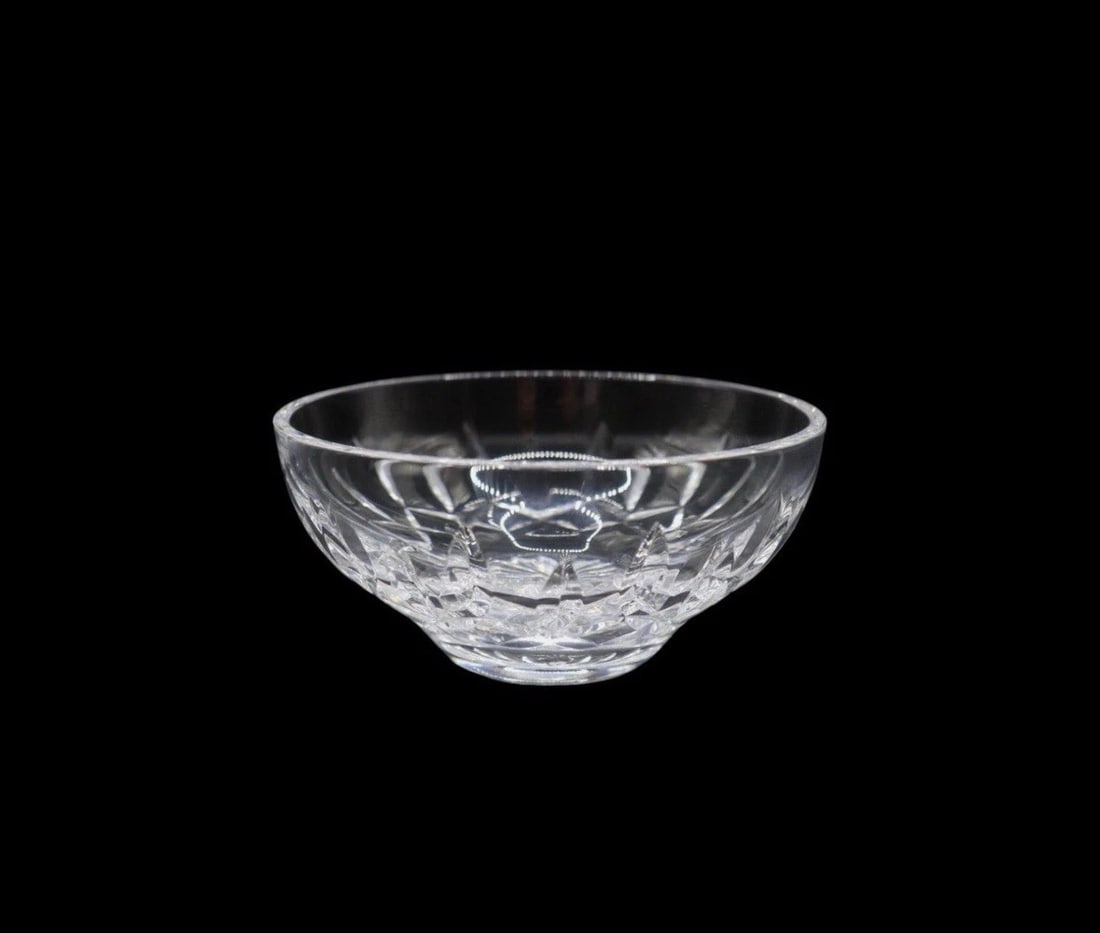 Waterford Crystal 4” Round Condiment Bowl: Waterford Crystal 4" round bowl showcasing the brand's renowned craftsmanship, featuring intricate cut patterns that reflect light beautifully. Measuring 4 1/2" in width, it's an ideal size for servin