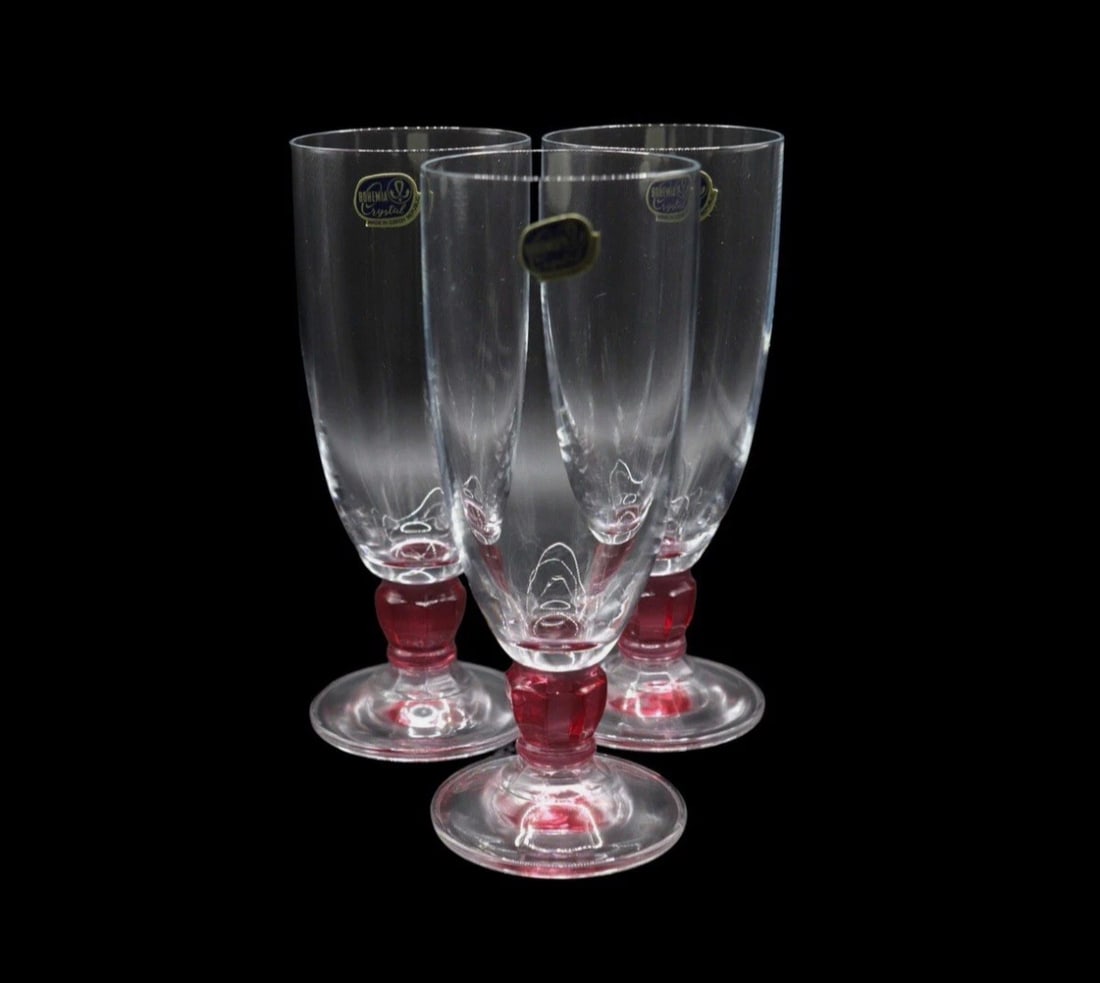 (3) Vintage Bohemia Crystal Wine Glasses with Original Box: Bohemia Crystal wine glasses in excellent vintage condition with no noticeable chips, damage, scratches, cracks or repairs. They feature a smooth crystal bowl and a faceted gem stem. They are an excel