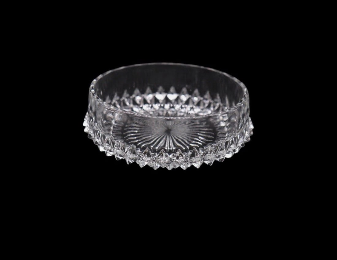 Indiana Glass Co. “Diamond Point Clear” Small Dessert Bowl (1 of 2)