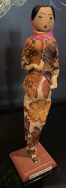 <b>1950s Vintage Malay Costume Doll</b> (1 of 5)