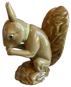 <b>Porcelain Squirrel</b> 