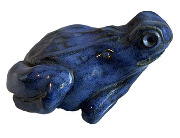 <b>Vintage Blue Pottery Frog</b>